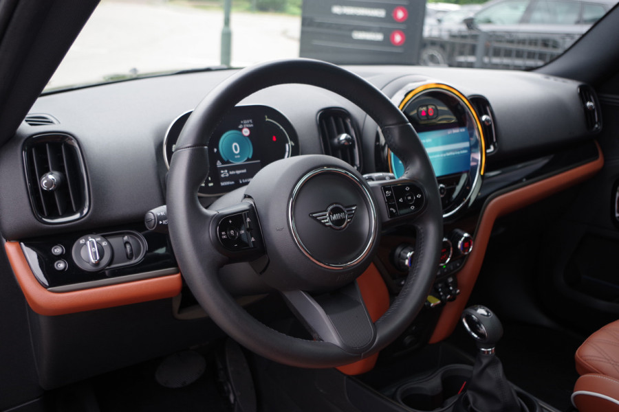 MINI Countryman 2.0 Cooper S E ALL4 Chili 220 PK PHEV, Panoramadak, Leder, Adap. Cruise Control, Camera