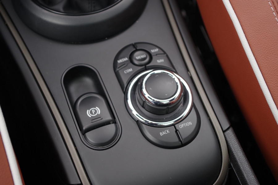 MINI Countryman 2.0 Cooper S E ALL4 Chili 220 PK PHEV, Panoramadak, Leder, Adap. Cruise Control, Camera