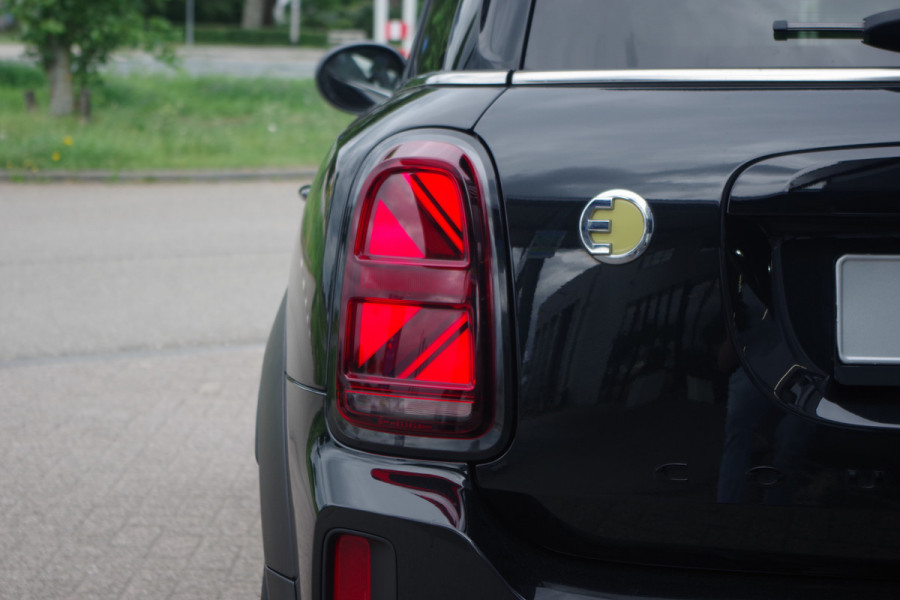 MINI Countryman 2.0 Cooper S E ALL4 Chili 220 PK PHEV, Panoramadak, Leder, Adap. Cruise Control, Camera