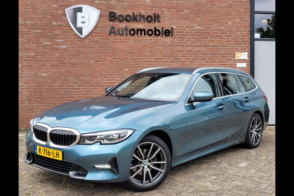 BMW 3 Serie Touring 320i Sport-Line, Camera, M-stuur, El. tr.haak (BTW, NAP, NL-auto)