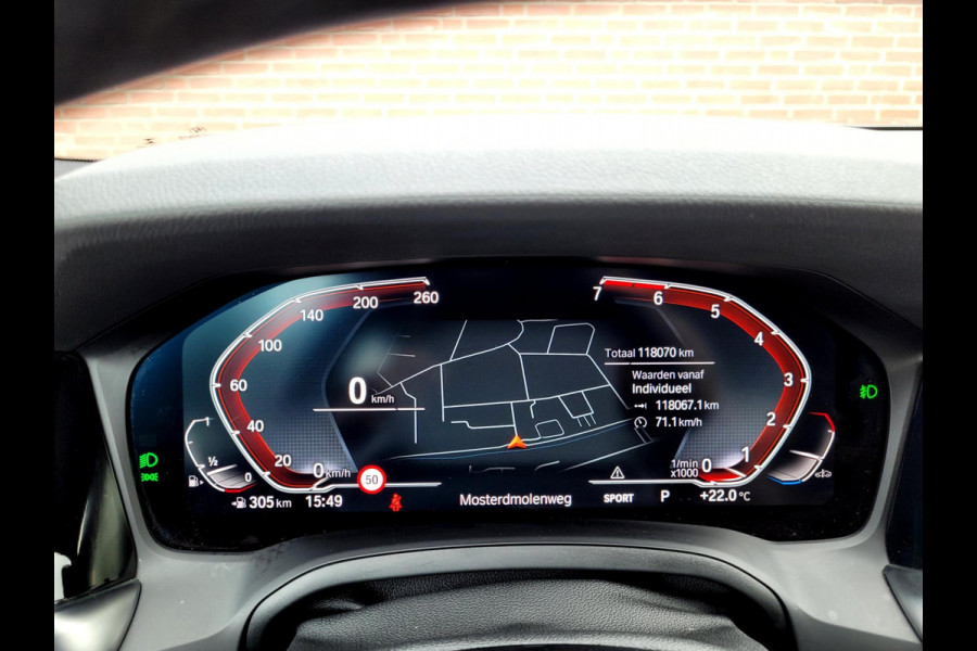 BMW 3 Serie Touring 320i Sport-Line, Camera, M-stuur, El. tr.haak (BTW, NAP, NL-auto)