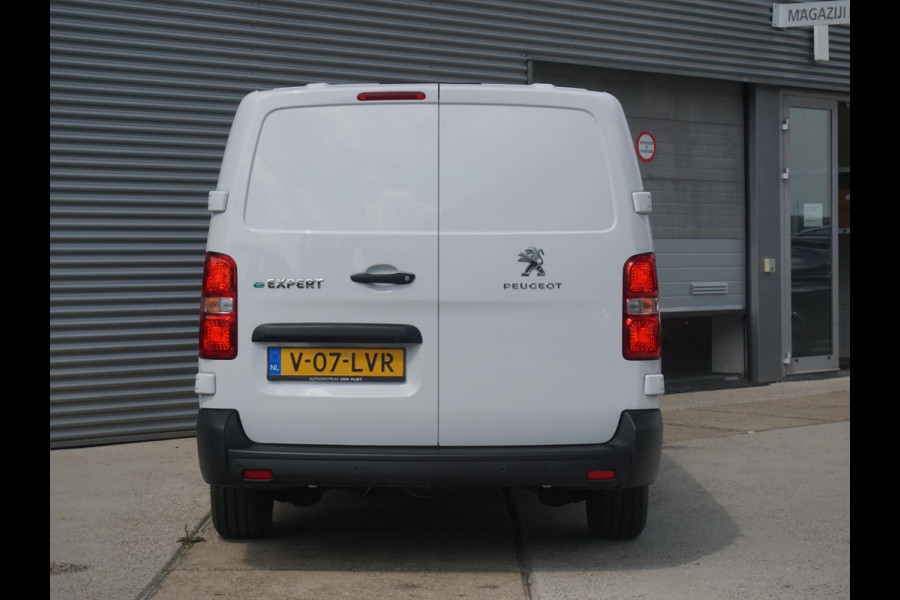 Peugeot e-Expert L3 75 kWh | camera | navi incl. Apple Carplay | Comfort tussenschot | e-Call pakket | rijklaarprijs