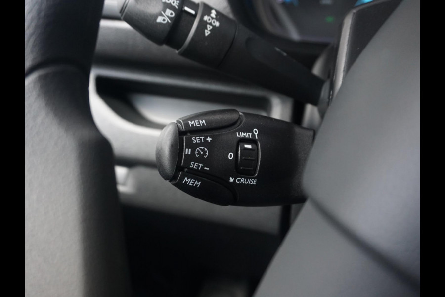 Peugeot e-Expert L3 75 kWh | camera | navi incl. Apple Carplay | Comfort tussenschot | e-Call pakket | rijklaarprijs