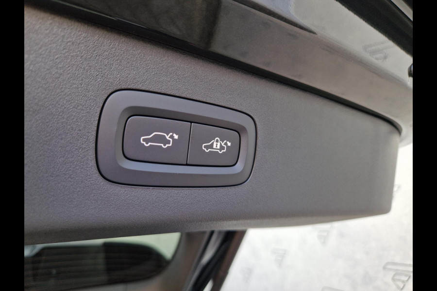 Lynk & Co 01 1.5 T Phev | 360 Camera | Pano | Infinity | Stoelverwarming | BSD |
