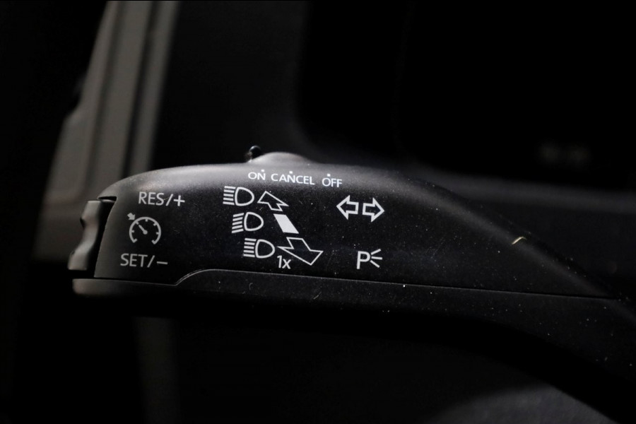 Volkswagen Transporter T6 2.0 TDI 102pk E6 Lang D.C. Trendline Airco/Cruise Control 06-2019