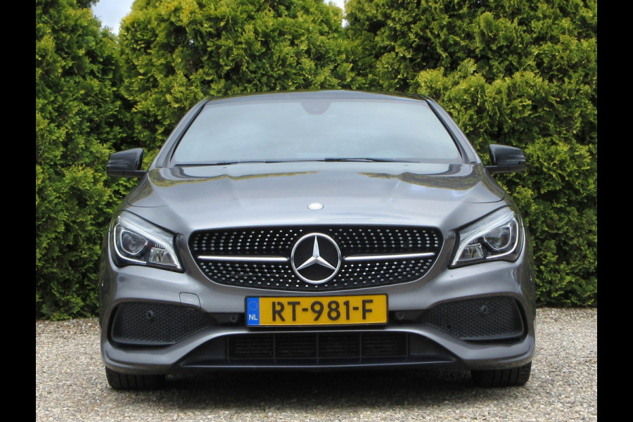 Mercedes-Benz CLA-Klasse Shooting Brake 180 AMG Night Ed. Automaat*Camera*Pano. dak*