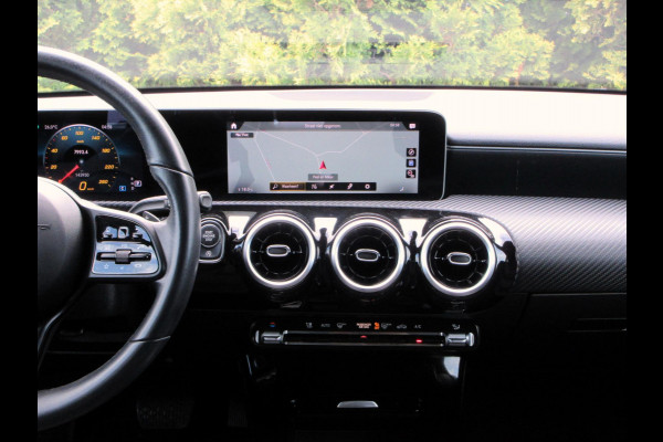 Mercedes-Benz A-Klasse 180 Automaat*Navi*Camera*Panoramadak*