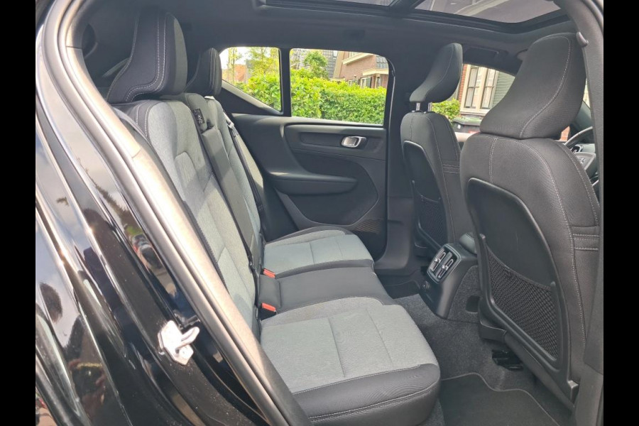 Volvo XC40 1.5 T4 Recharge R-Design Expression nl-auto | camera | panodak