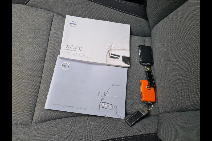 Volvo XC40 1.5 T4 Recharge R-Design Expression nl-auto | camera | panodak
