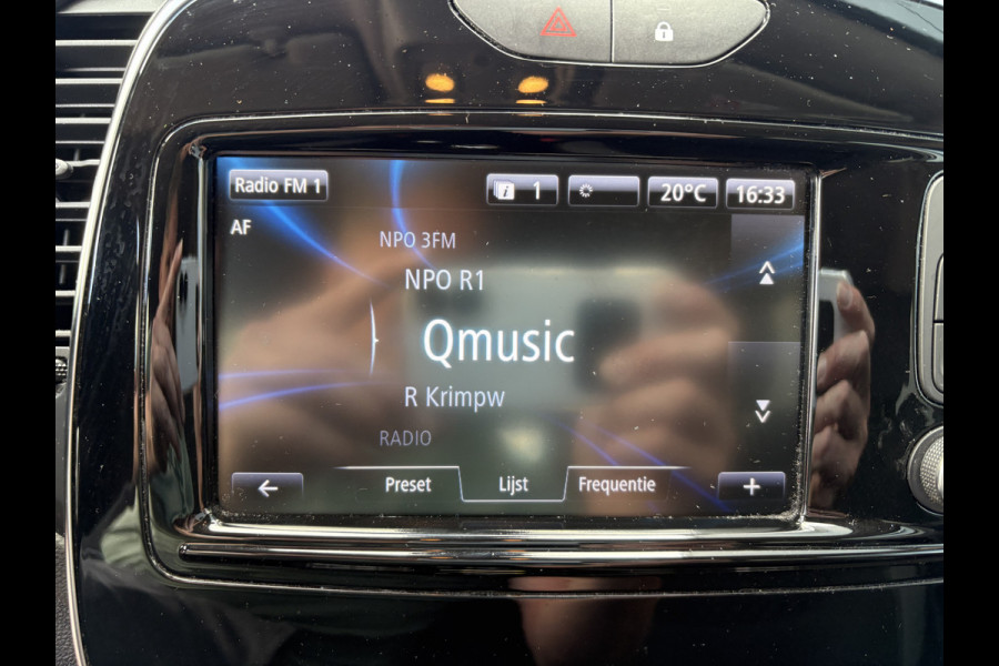 Renault Captur 0.9 TCe Intens KEYLESS/CARPLAY/NAVI/DAB/CLIMA/CRUISE/PDC/17INCH