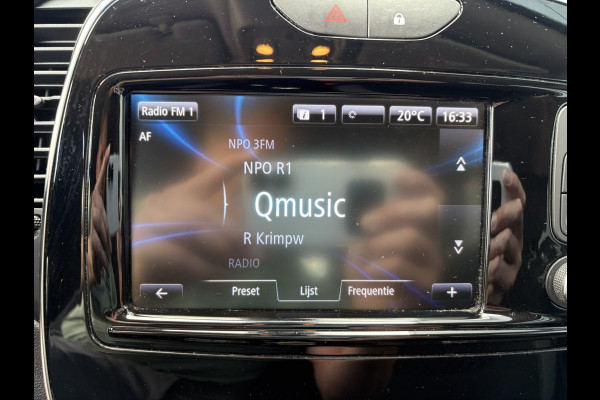 Renault Captur 0.9 TCe Intens KEYLESS/CARPLAY/NAVI/DAB/CLIMA/CRUISE/PDC/17INCH