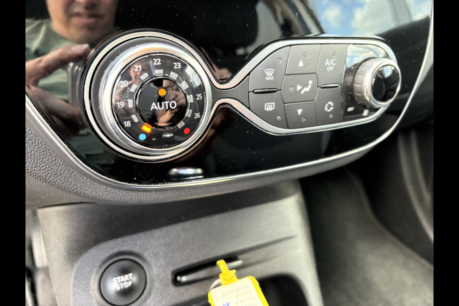 Renault Captur 0.9 TCe Intens KEYLESS/CARPLAY/NAVI/DAB/CLIMA/CRUISE/PDC/17INCH