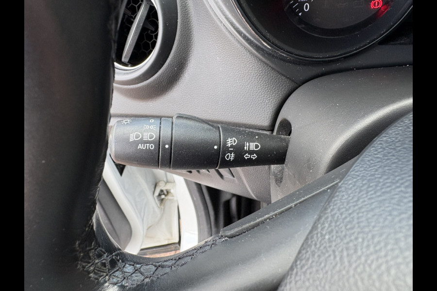 Renault Captur 0.9 TCe Intens KEYLESS/CARPLAY/NAVI/DAB/CLIMA/CRUISE/PDC/17INCH