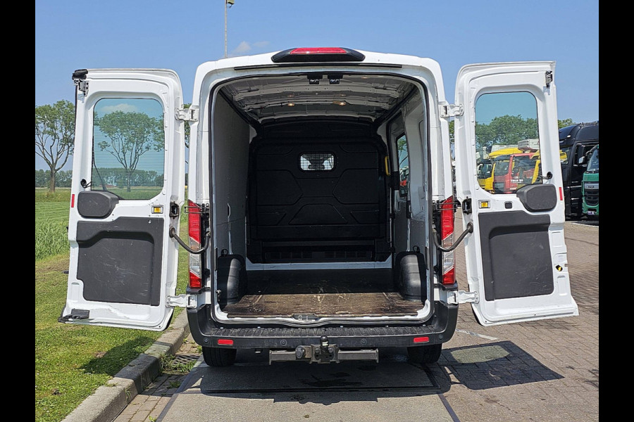 Ford Transit 350 2.0 TDCI L2H2 Trend Navi Euro6 Airco Oh-Historie 1e Eigenaar Trekhaak Navi!