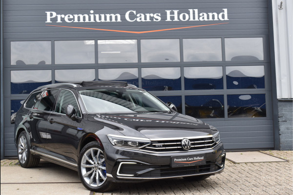 Volkswagen Passat Variant 1.4 TSI PHEV GTE 218 Pk Pano IQ Lights ACC Vol Lederen Sportstoelen 18 Inch