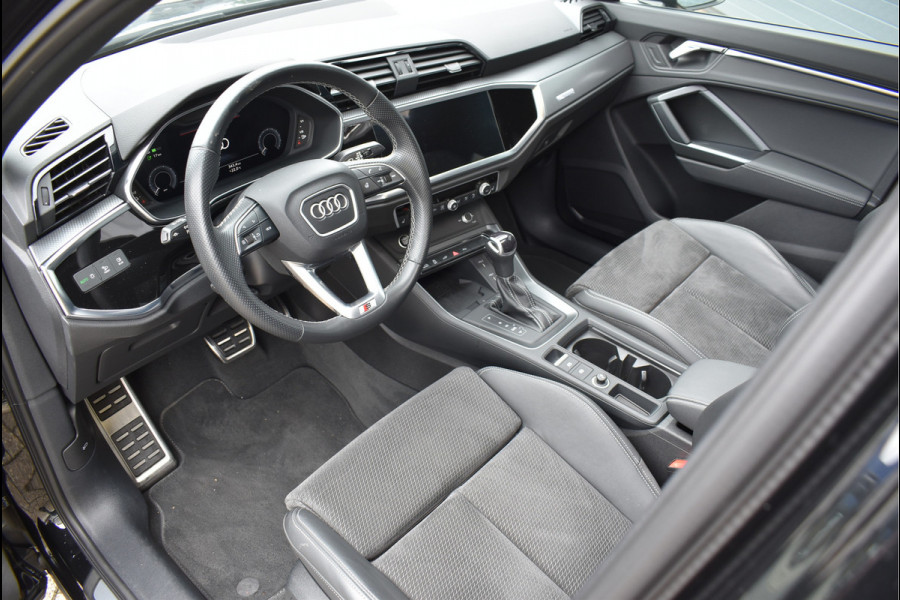 Audi Q3 45 TFSI e 245 Pk S-Line Black Ed Pano Memory Leder Matrix ACC Keyless Sfeer Trekhaak 19 Inch