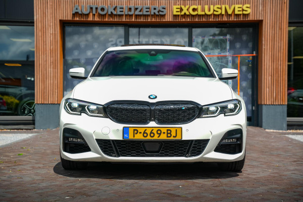 BMW 3-serie 320d High Executive Schuifdak ACC Harman Kardon Camera Leer M Pakket