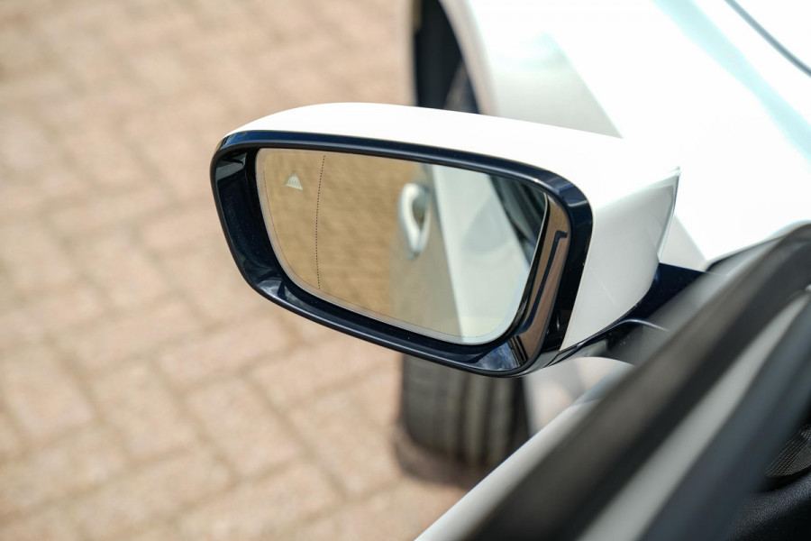 BMW 3-serie 320d High Executive Schuifdak ACC Harman Kardon Camera Leer M Pakket