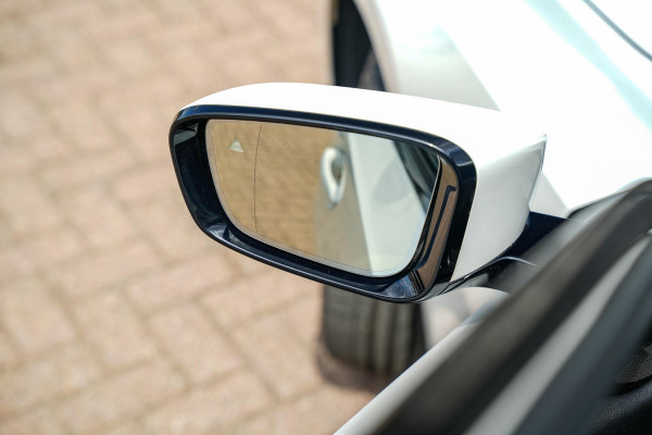 BMW 3-serie 320d High Executive Schuifdak ACC Harman Kardon Camera Leer M Pakket