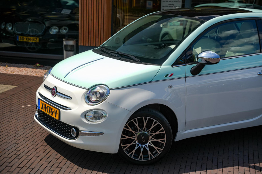 Fiat 500 0.9 TwinAir Turbo Collezione Panoramadak Airco Cruise Uconnect 16”LM Two Tone