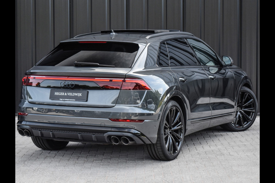 Audi Q8 55TFSI e QUATTRO PRO LINE S COMPETITION | S-SEATS | PANORAMADAK | 4 WIEL BESTURING | B&O SOUND | HEAD-UP | LUCHTVERING | DAB+ |