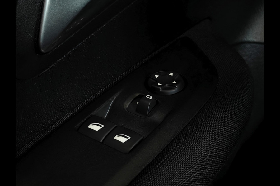 Peugeot 208 1.2 PureTech Active NAVI | LED | AIRCO | CRUISE