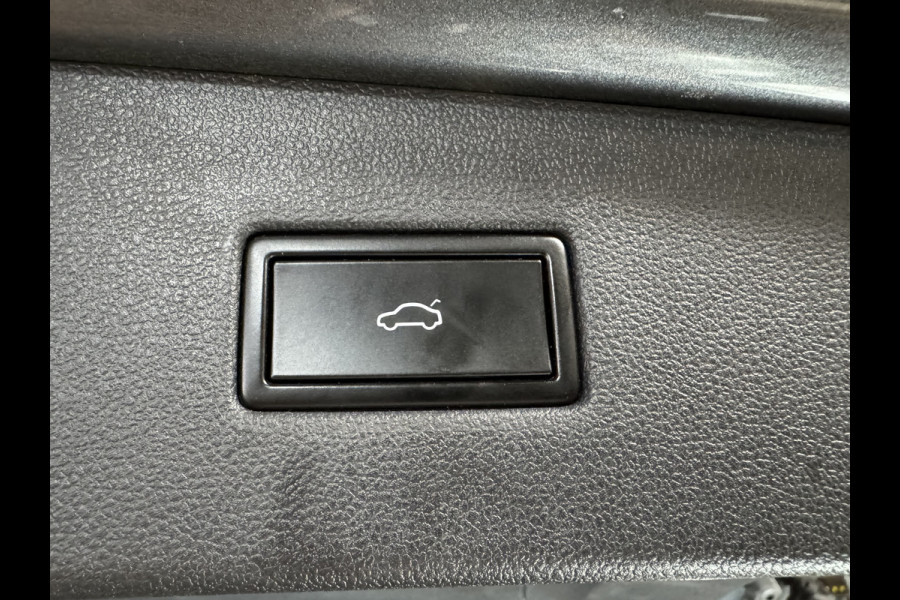 Volkswagen Tiguan Allspace 1.5 TSI Comfortline Business 7p. AUTOMAAT | NAVIGATIE | LEER |