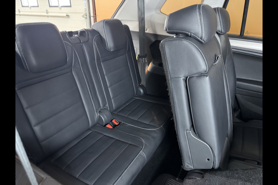 Volkswagen Tiguan Allspace 1.5 TSI Comfortline Business 7p. AUTOMAAT | NAVIGATIE | LEER |