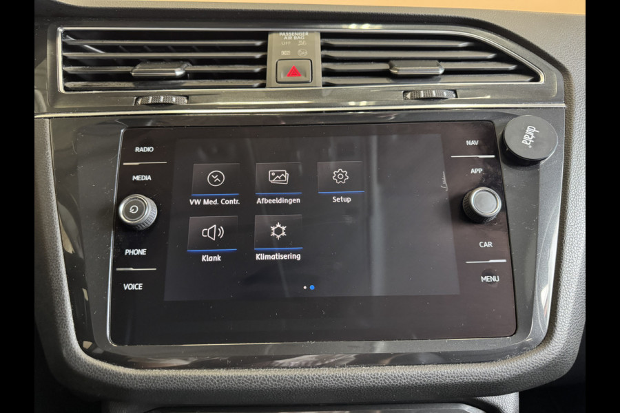 Volkswagen Tiguan Allspace 1.5 TSI Comfortline Business 7p. AUTOMAAT | NAVIGATIE | LEER |