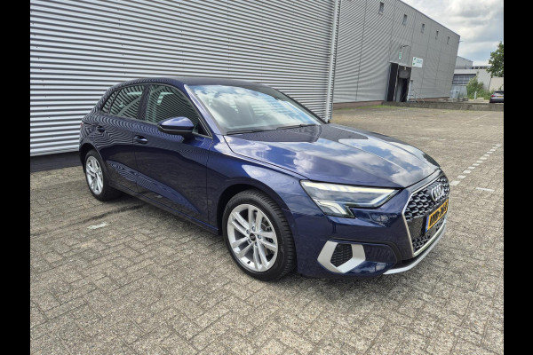 Audi A3 Sportback 40 TFSI e Advanced edition ,Vitueeldashbord,navigatie/camera.
