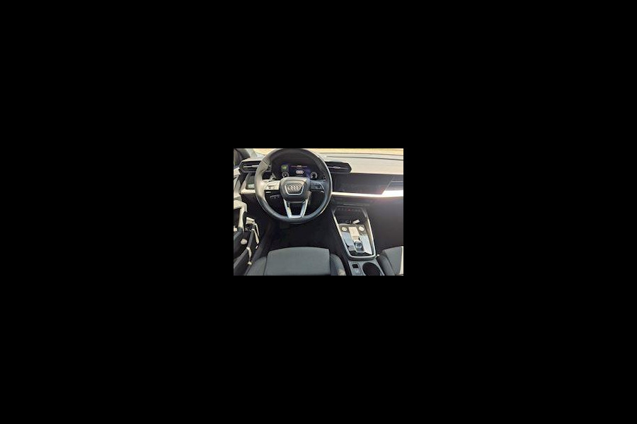 Audi A3 Sportback 40 TFSI e Advanced edition ,Vitueeldashbord,navigatie/camera.