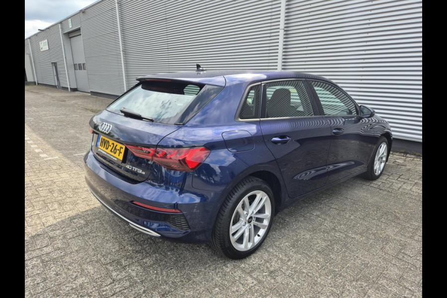 Audi A3 Sportback 40 TFSI e Advanced edition ,Vitueeldashbord,navigatie/camera.