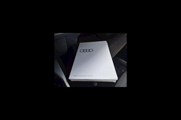Audi A3 Sportback 40 TFSI e Advanced edition ,Vitueeldashbord,navigatie/camera.