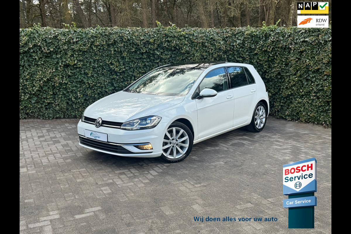 Volkswagen Golf 1.5 TSI Highline PANO/NAVI/CAMERA/LED/SPORTSTOELEN/CLIMATE/PARELMOER ! Volkswagen Golf 1.5 TSI Highline PANO/NAVI/CAMERA/LED/SPORTSTOELEN/CLIMATE/PARELMOER !