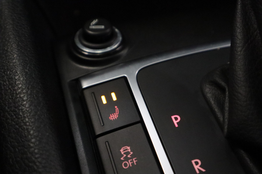Volkswagen Amarok 3.0 TDI 4Motion DC Aventura 259pk Navigatie Stoelverwarming vol leer interieur trekhaak afdekbak 20LMV