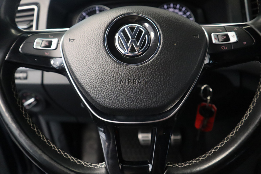 Volkswagen Amarok 3.0 TDI 4Motion DC Aventura 259pk Navigatie Stoelverwarming vol leer interieur trekhaak afdekbak 20LMV