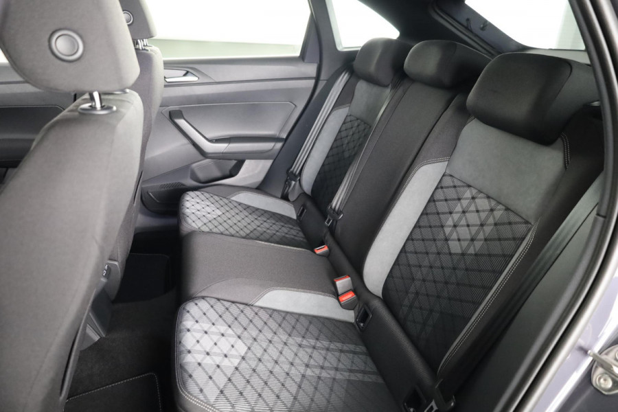 Volkswagen Taigo R-Line-Edition 1.0 85 kW / 116 pk TSI CUV 6 versn.