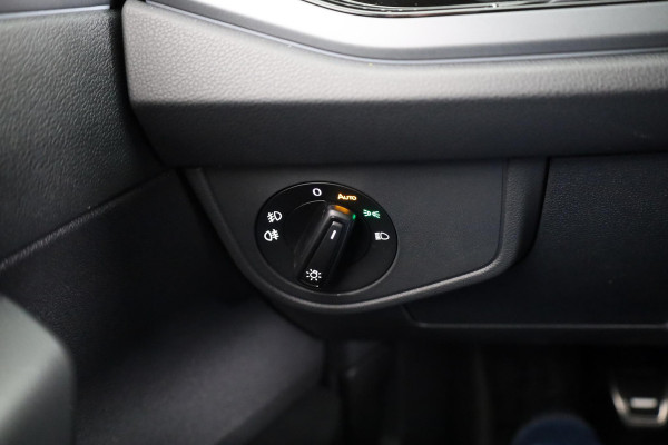 Volkswagen Taigo R-Line-Edition 1.0 85 kW / 116 pk TSI CUV 6 versn.