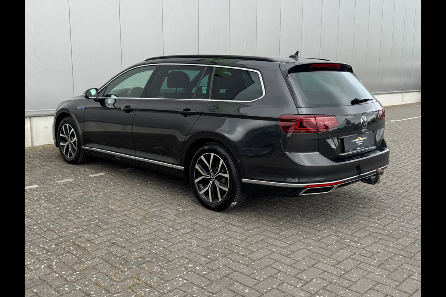 Volkswagen Passat Variant 1.4 TSI PHEV GTE * Sideassistent * Camera * Trekhaak *