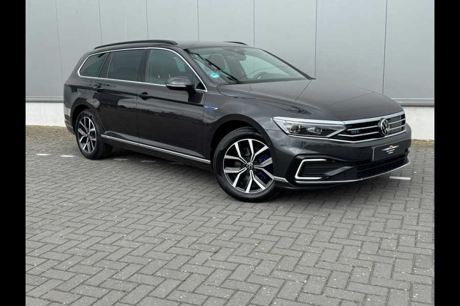 Volkswagen Passat Variant 1.4 TSI PHEV GTE * Sideassistent * Camera * Trekhaak *