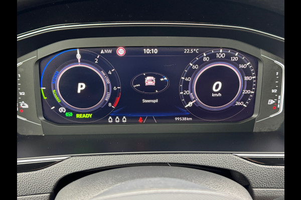 Volkswagen Passat Variant 1.4 TSI PHEV GTE * Sideassistent * Camera * Trekhaak *