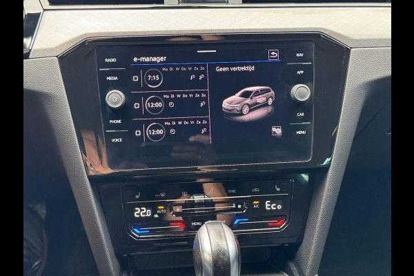 Volkswagen Passat Variant 1.4 TSI PHEV GTE * Sideassistent * Camera * Trekhaak *