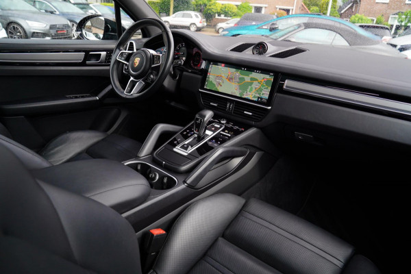 Porsche Cayenne 3.0 S | Panorama | Dealer onderhouden | 360 Camera | Stoelverkoeling | Sport onderstel | Bose Sound System | NAP