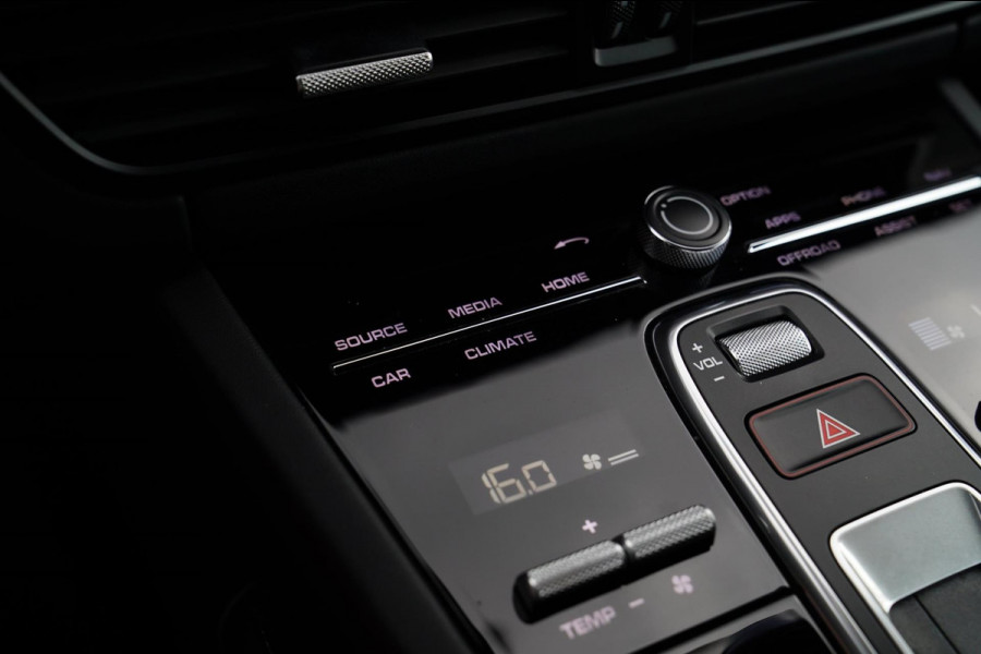 Porsche Cayenne 3.0 S | Panorama | Dealer onderhouden | 360 Camera | Stoelverkoeling | Sport onderstel | Bose Sound System | NAP