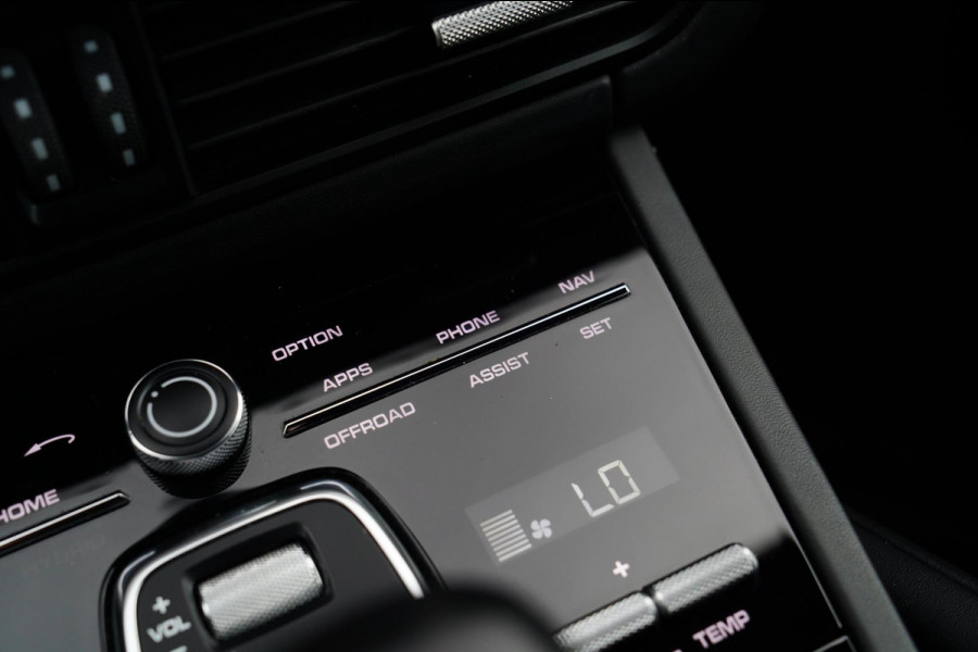 Porsche Cayenne 3.0 S | Panorama | Dealer onderhouden | 360 Camera | Stoelverkoeling | Sport onderstel | Bose Sound System | NAP