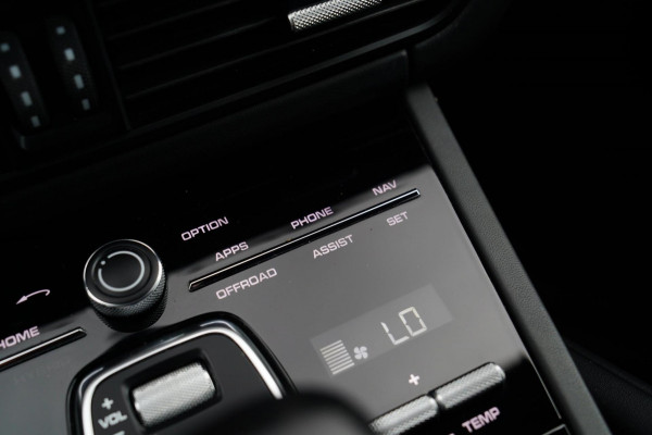 Porsche Cayenne 3.0 S | Panorama | Dealer onderhouden | 360 Camera | Stoelverkoeling | Sport onderstel | Bose Sound System | NAP