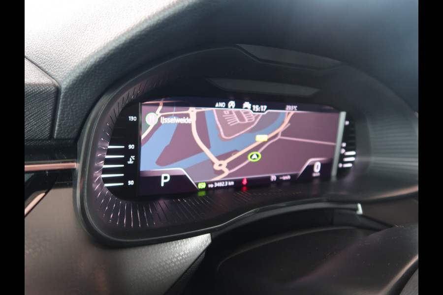 Škoda Kamiq 1.0 TSi 115pk DSG Business Edition LEDER/KEYLESS/VIRTUAL/CARPLAY/PDC/17INCH