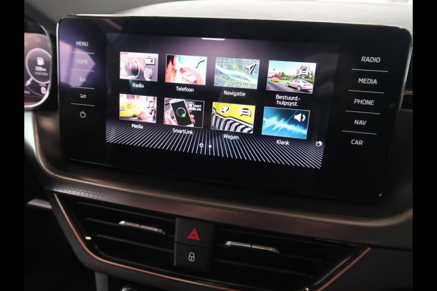 Škoda Kamiq 1.0 TSi 115pk DSG Business Edition LEDER/KEYLESS/VIRTUAL/CARPLAY/PDC/17INCH