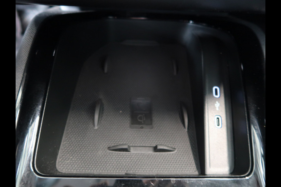 Škoda Kamiq 1.0 TSi 115pk DSG Business Edition LEDER/KEYLESS/VIRTUAL/CARPLAY/PDC/17INCH