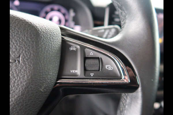 Škoda Kamiq 1.0 TSi 115pk DSG Business Edition LEDER/KEYLESS/VIRTUAL/CARPLAY/PDC/17INCH